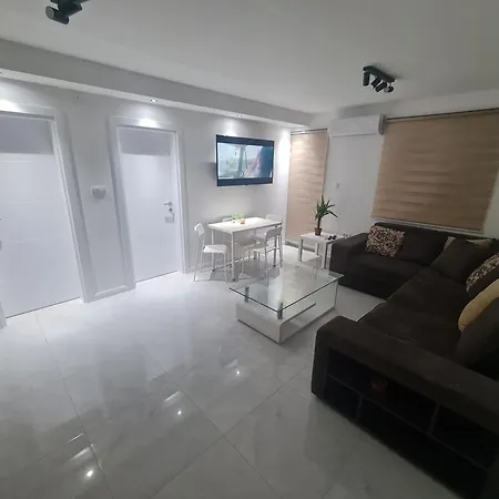Marash - Stan Na Dan Apartament *